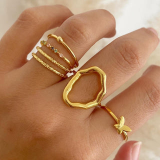 Cerse Gold Ring