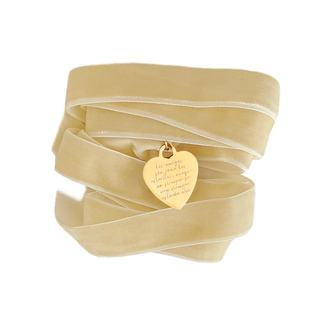 Charm Corazón Lazo Beige Gold