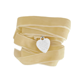 Charm Corazón Lazo Beige Silver