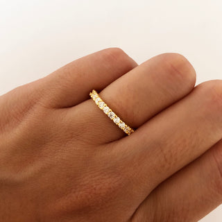 White Uma Gold Ring
